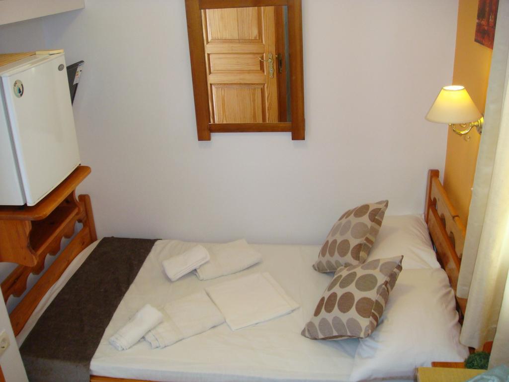 Boussetil Rooms Capanmat Wyspa Wyspa Tinos Zewnętrze zdjęcie