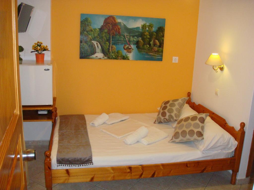 Boussetil Rooms Capanmat Wyspa Wyspa Tinos Zewnętrze zdjęcie