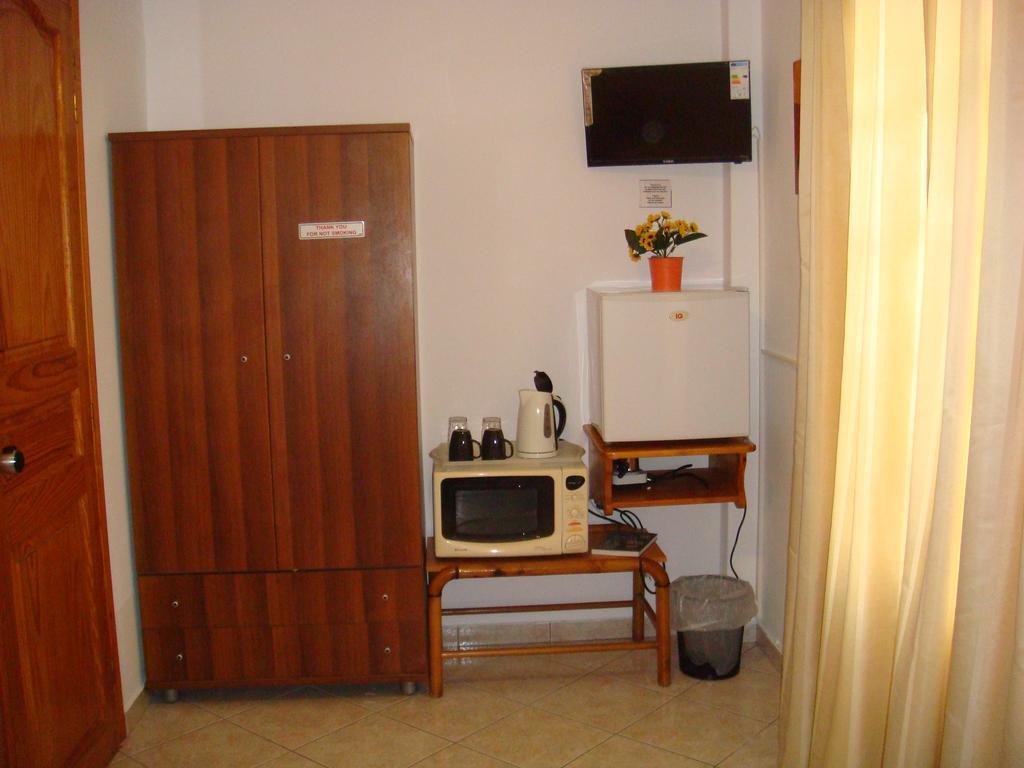 Boussetil Rooms Capanmat Wyspa Wyspa Tinos Pokój zdjęcie
