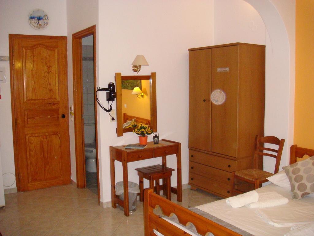 Boussetil Rooms Capanmat Wyspa Wyspa Tinos Zewnętrze zdjęcie